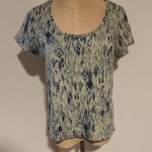 Stylish Blue and Green Patterned Women's Top